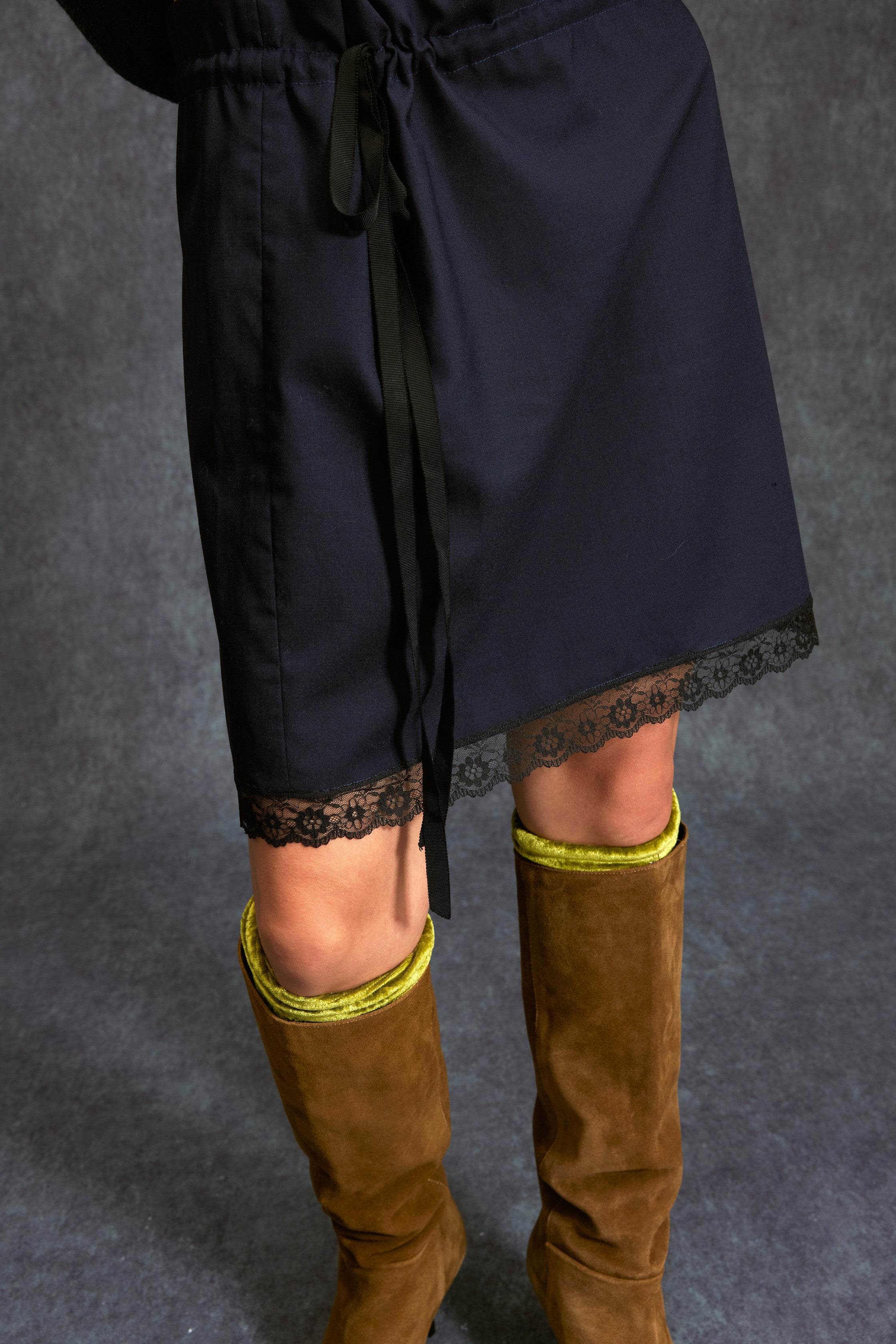 Lace Drawstring Short Skirt