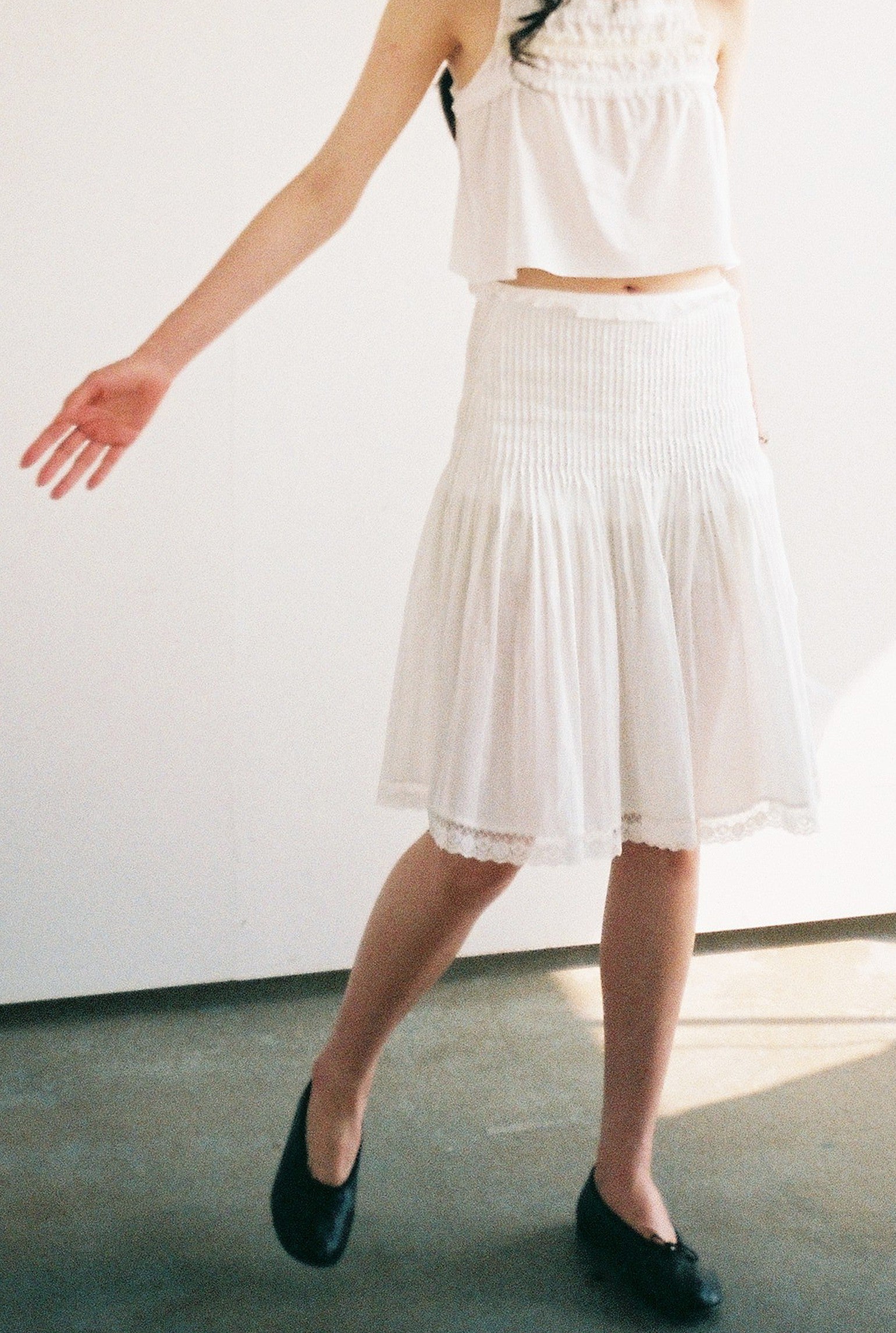Gathered Pleat Skirt-White