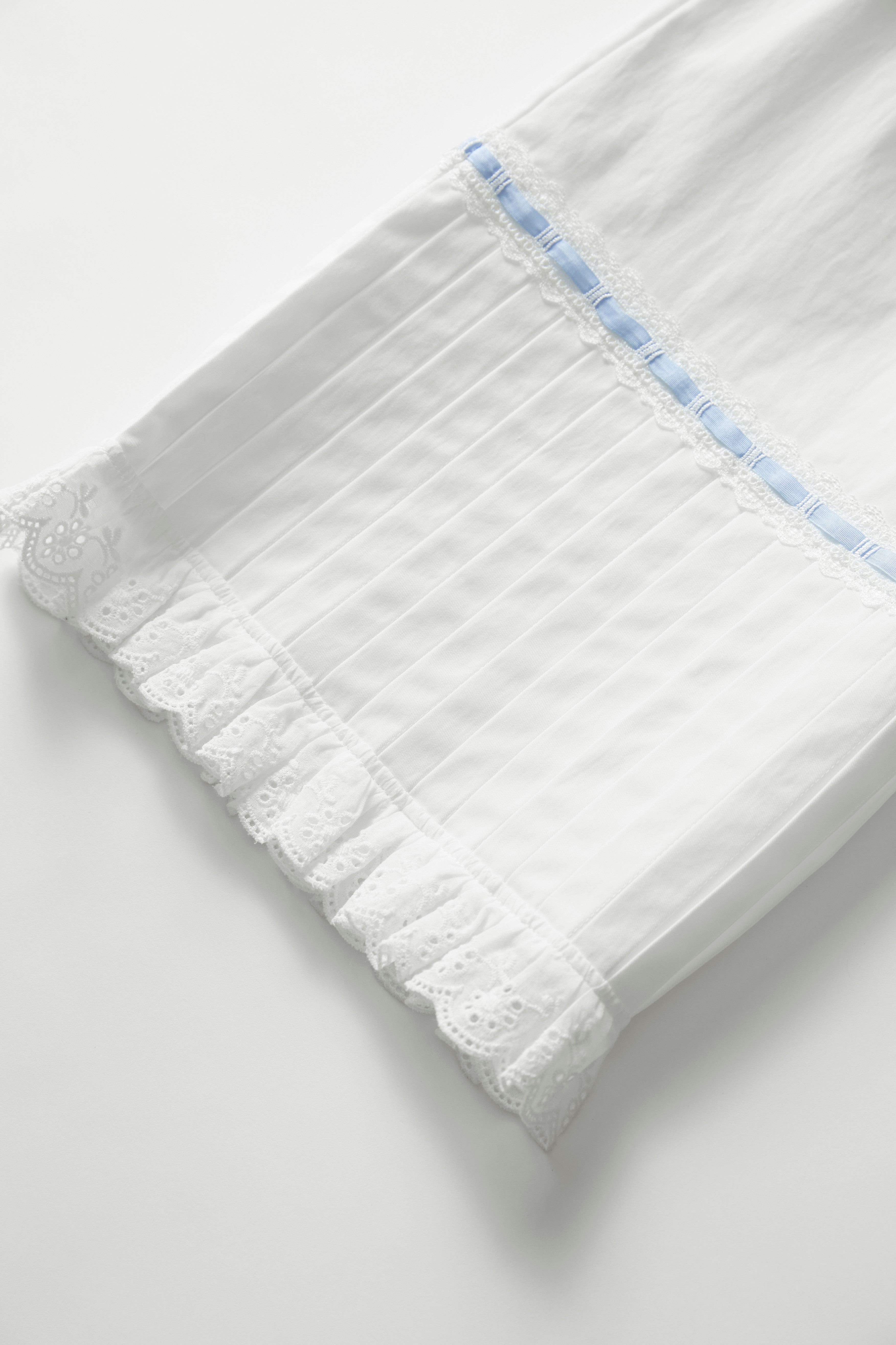 Tuck Ruffle Trousers