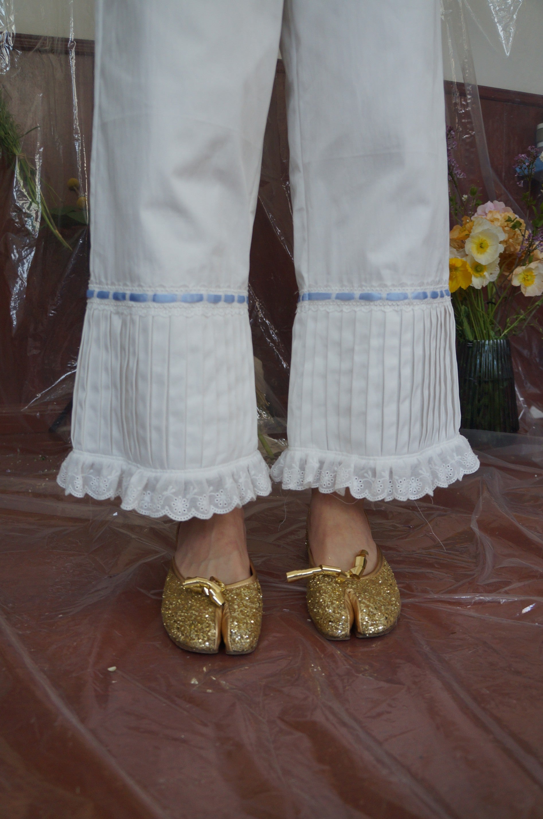 Tuck Ruffle Trousers