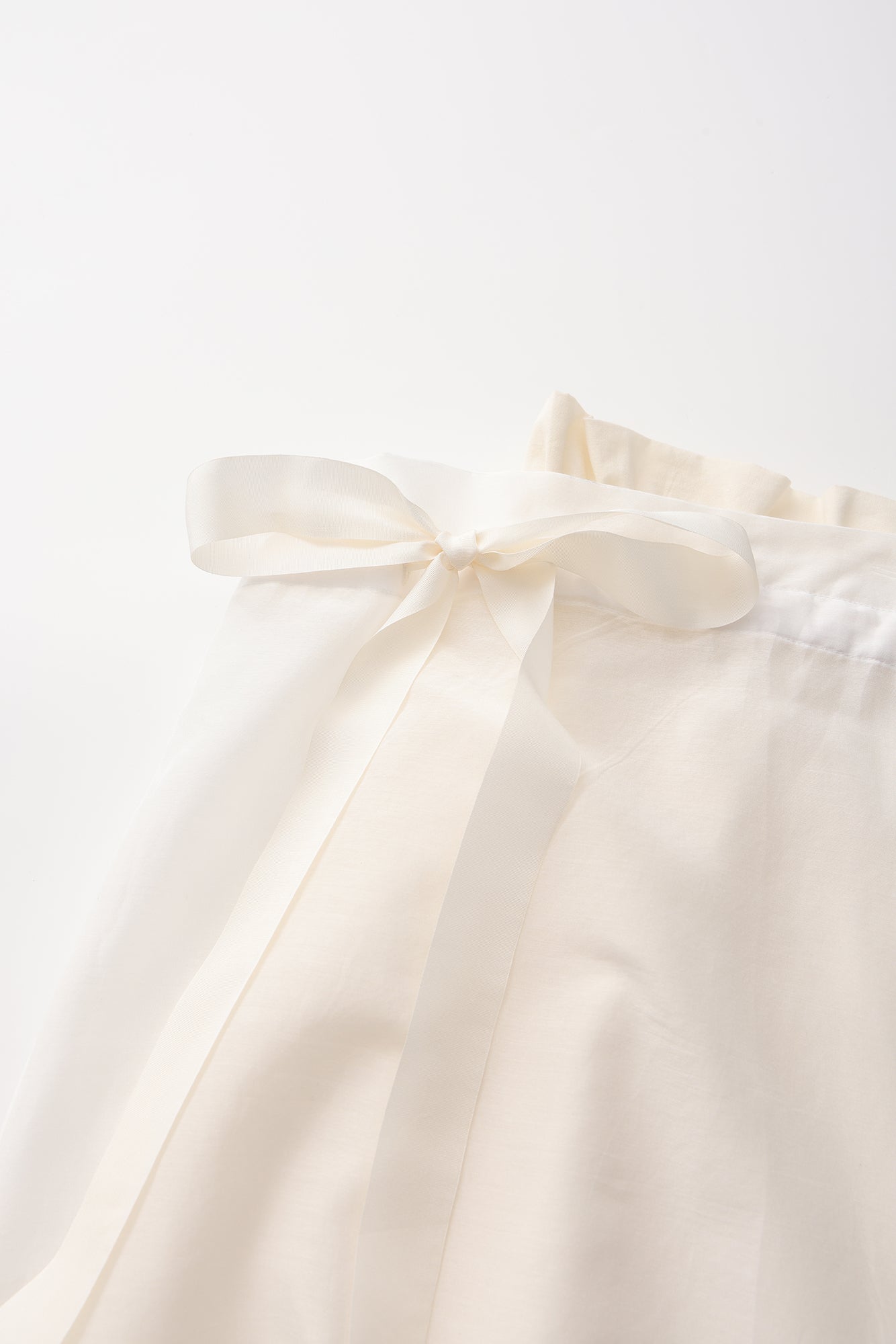 Double-Layered Skirt-White